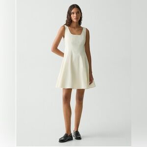 NWT - Theory Fit and Flare Dress in Sleek Poplin - Size 6